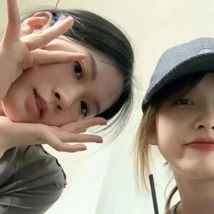 锦鲤妹妹旺全家